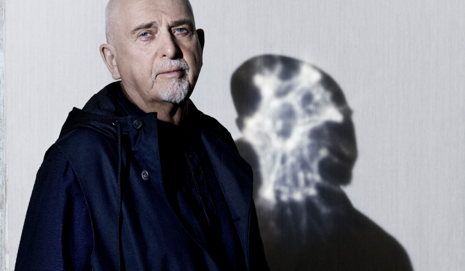 Peter Gabriel uczcił dwunastą pełnię Księżyca nowym utworem