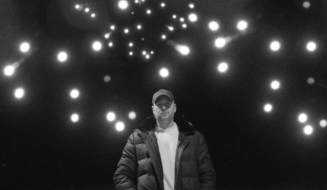 Jano zaprezentował najbardziej niecodzienny klip w polskim rapie