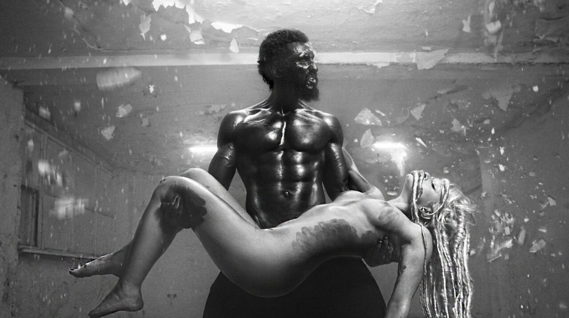 Nullizmatyk zapowiada „Świat odwróconego dekalogu”