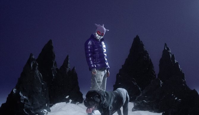 Anioł stróż w dresie. Flint recenzuje Szpaka