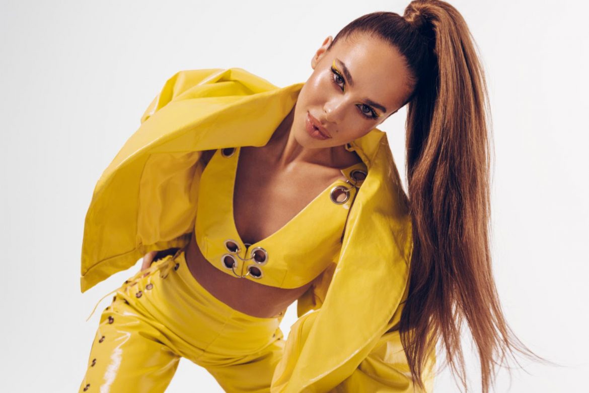 Blanka w nowym klipie The Kolors