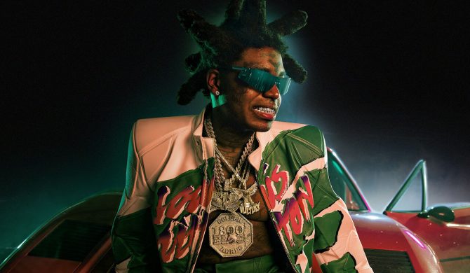 Kodak Black nagrany z narkotykiem za kierownicą. Prawnik rapera twierdzi, że ten tylko trollował fanów