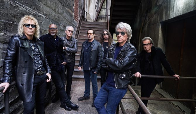 Bon Jovi nagrali nową wersję albumu „Forever”, zapraszając do współpracy wielkie gwiazdy
