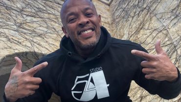 Konsola mikserska Dr. Dre sprzedana za ogromną kwotę – historyczna aukcja sprzętu hip-hopowego