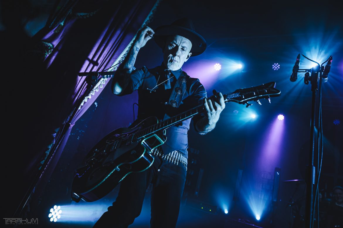 Me And That Man na zdjęciach z Gdańska