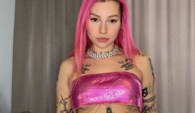 Young Leosia o tym, że jej hypemanka jest jej nowym produktem: „Mor*y… no ku**a ogarnijmy się”