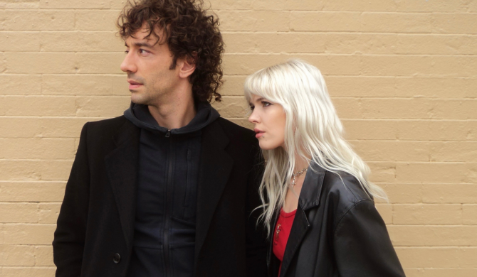 Daria Zawiałow zapowiadała współpracę z międzynarodową gwiazdą rocka. Okazuje się ze nagrali dwa numery