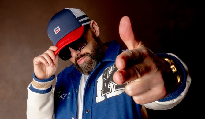 „Miód, fiut czy jak ci tam jest” – Donguralesko ostrzega MIÜ: „Masz trzy godziny, żeby to usunąć”