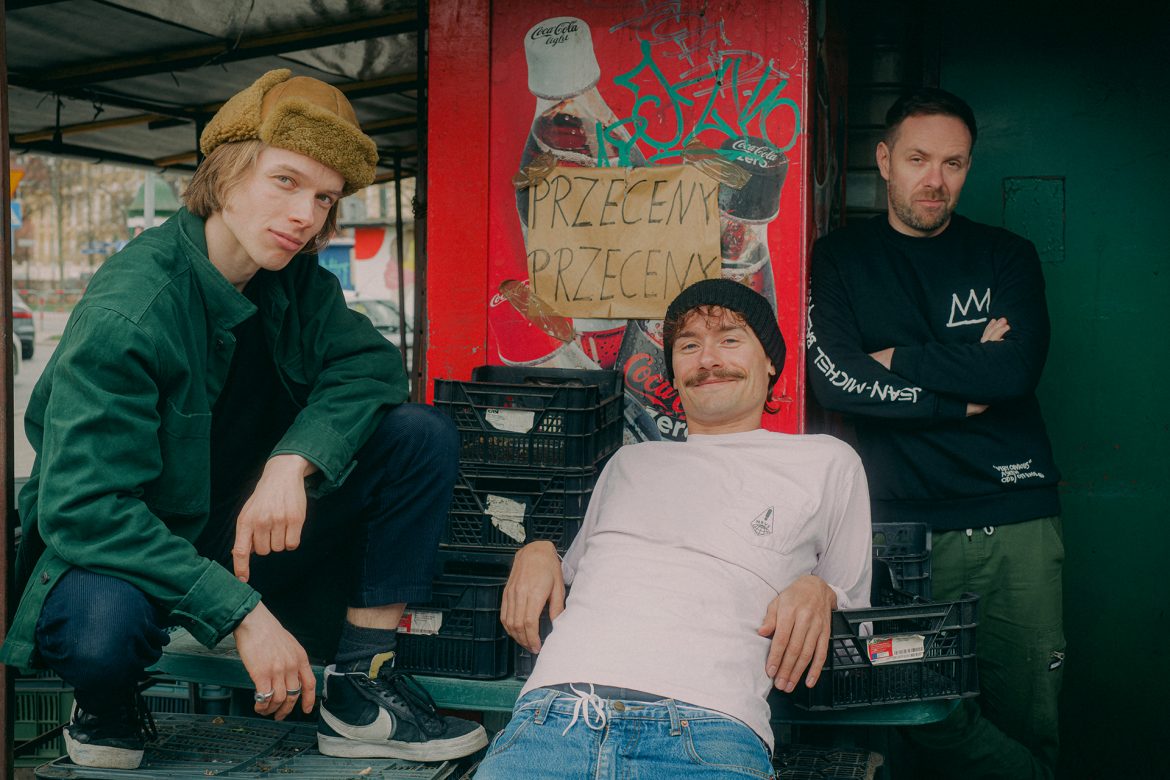 Łona x Andrzej Konieczny x Kacper Krupa prezentują pełną wersję albumu TAXI