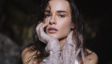 Natalia Szroeder fatalnie wspomina szkołę: „Bardzo dostałam po d***e od rówieśników”