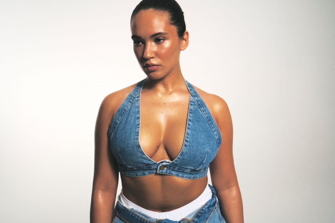 Alicja wreszcie wydała debiutancki album