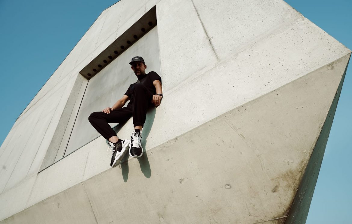 Sokół króciutko: „Jeśli raper nie ma grubej skóry, to niech s*****ala”