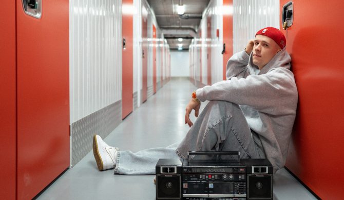 Nowy album Floral Bugs  „S.I.M.P.” – odkryj jego wielowymiarowy świat