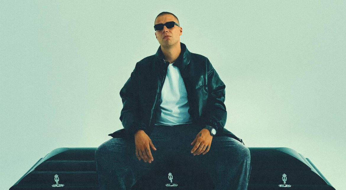 Tomb szuka „popiątnego rymu do 'ale na pewno nie Eripe geng'”