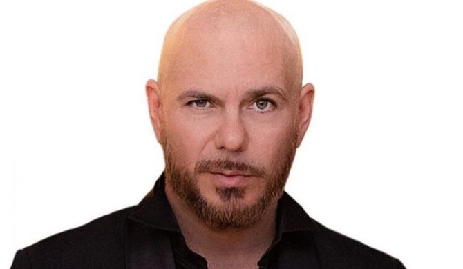 Pitbull zwrócił się bezpośrednio do fanów z Polski