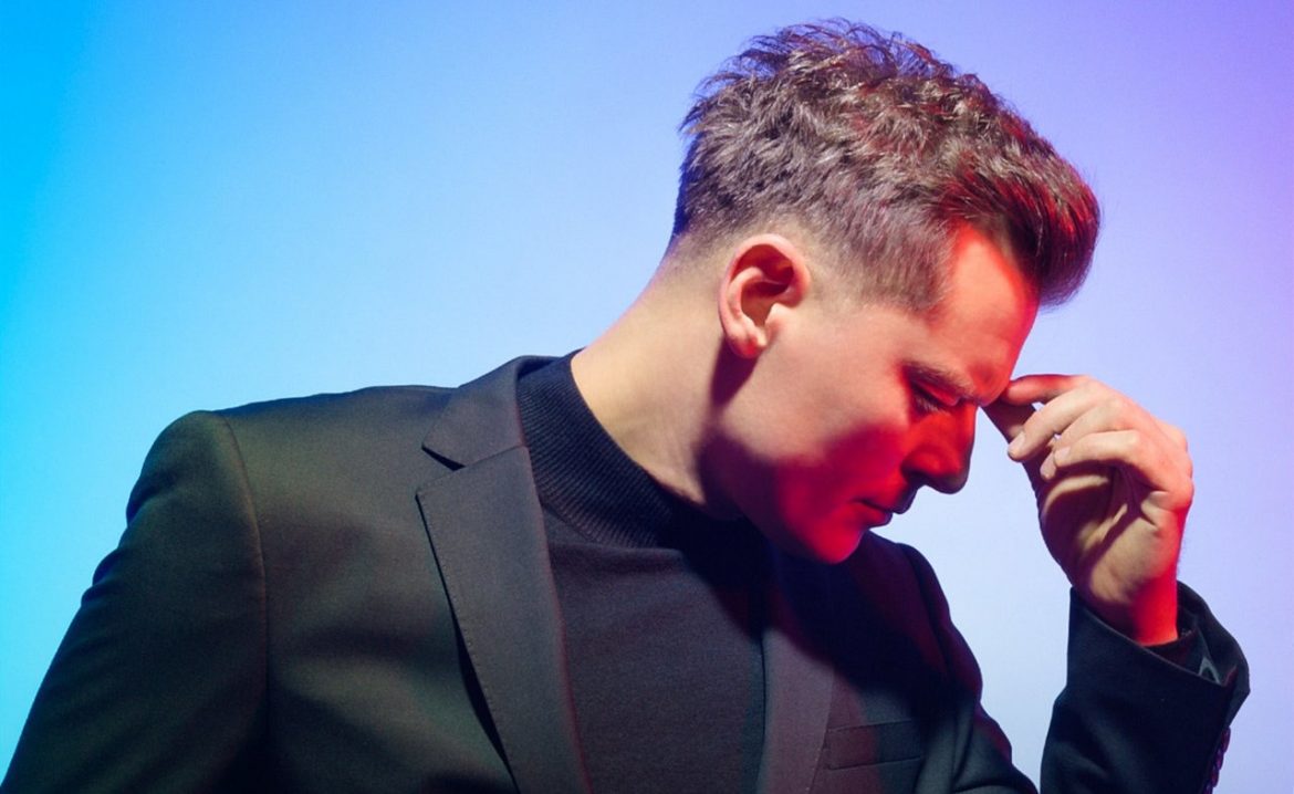 Rafał Brzozowski fatalnie wspomina Eurowizję: „Czułem się jak świnia, która jest wpakowana do zagrody”