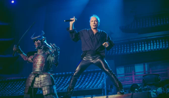 Iron Maiden rozpoczynają trasę koncertową. Manager apeluje: „Odłóżcie telefony”