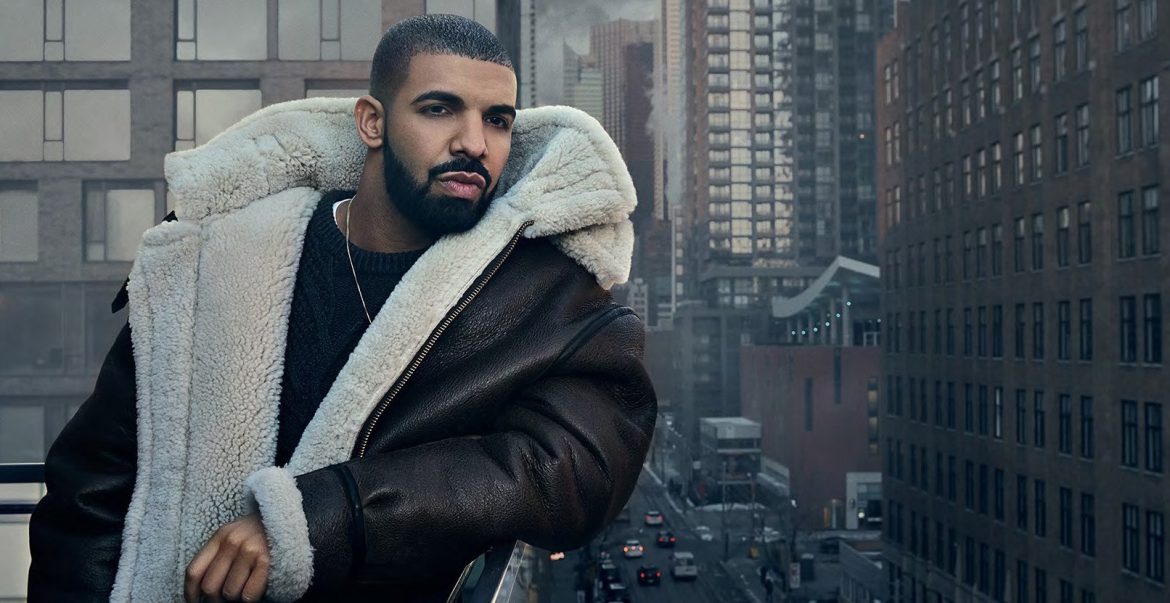Drake daje fanowi 20 tysięcy dolarów po grze w „kamień, papier, nożyce”