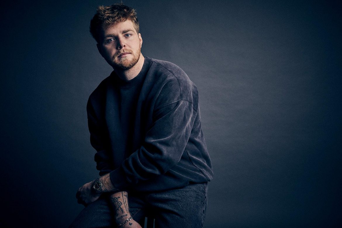 „Bloodline” – Alex Warren i Jelly Roll w poruszającym hymnie o sile i przemianie