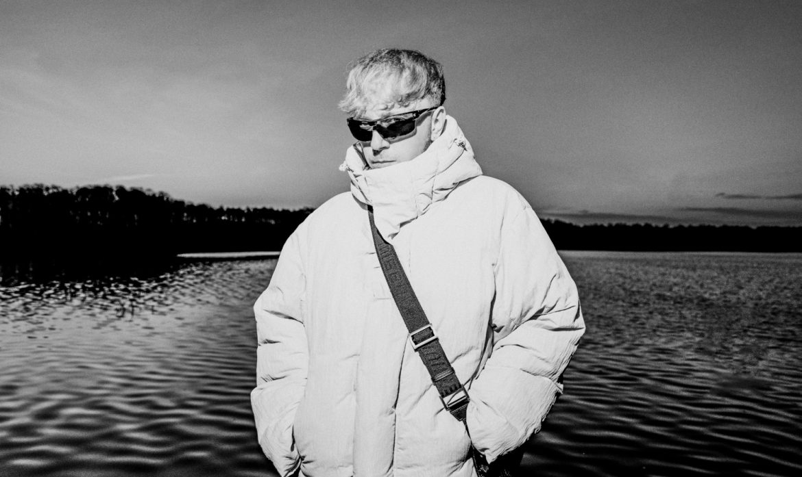 Flexxy 2115 atakuje Beteo a ten odpowiada: „Teraz masz nowy skład 215 – jednoosobowy”