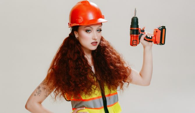 Chappell Roan o tożsamości, randkach i stereotypach w środowisku lesbijek