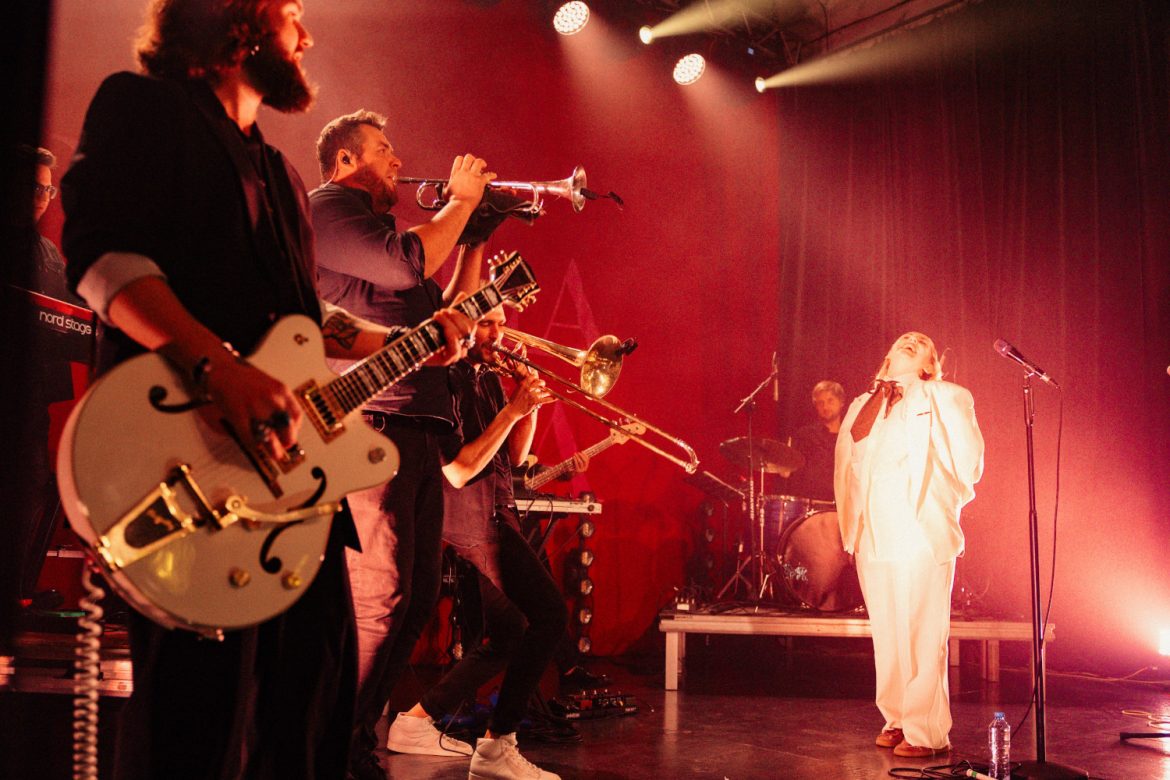 PAULA ROMA przedstawia wyjątkowe aranżacje utworów, które powstały podczas koncertu w Warszawie