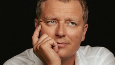 Rafał Brzozowski ma stalkerkę. „Uważa się za moją żonę”