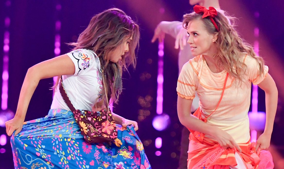 Agnieszka Kaczorowska była partnerką wokalisty w „Tańcu z gwiazdami”. Muzyk nie zostawia na niej suchej nitki