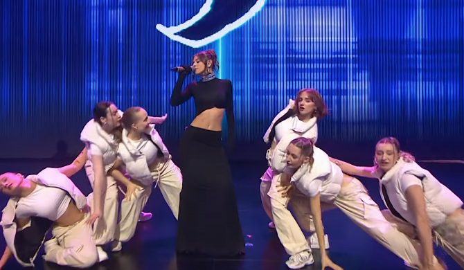 Mata, bambi, Sara James i Natalia Szroeder na scenie Tauron Areny. Zobacz występy z wczorajszej gali wręczenia Fryderyków