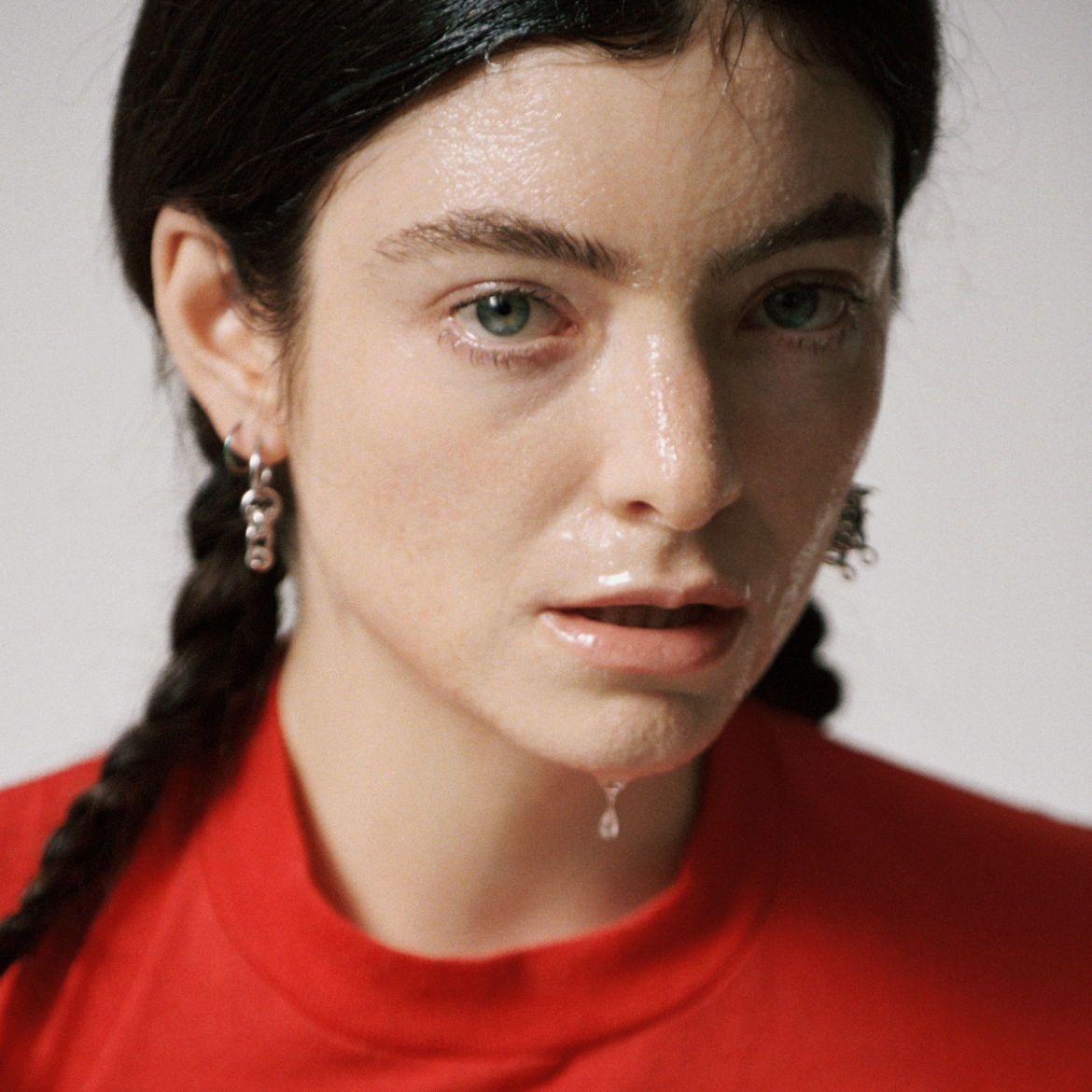 Lorde mówi, że Charli XCX miała wpływ na jej nadchodzący album: „BRAT dało mi dużego kopa”