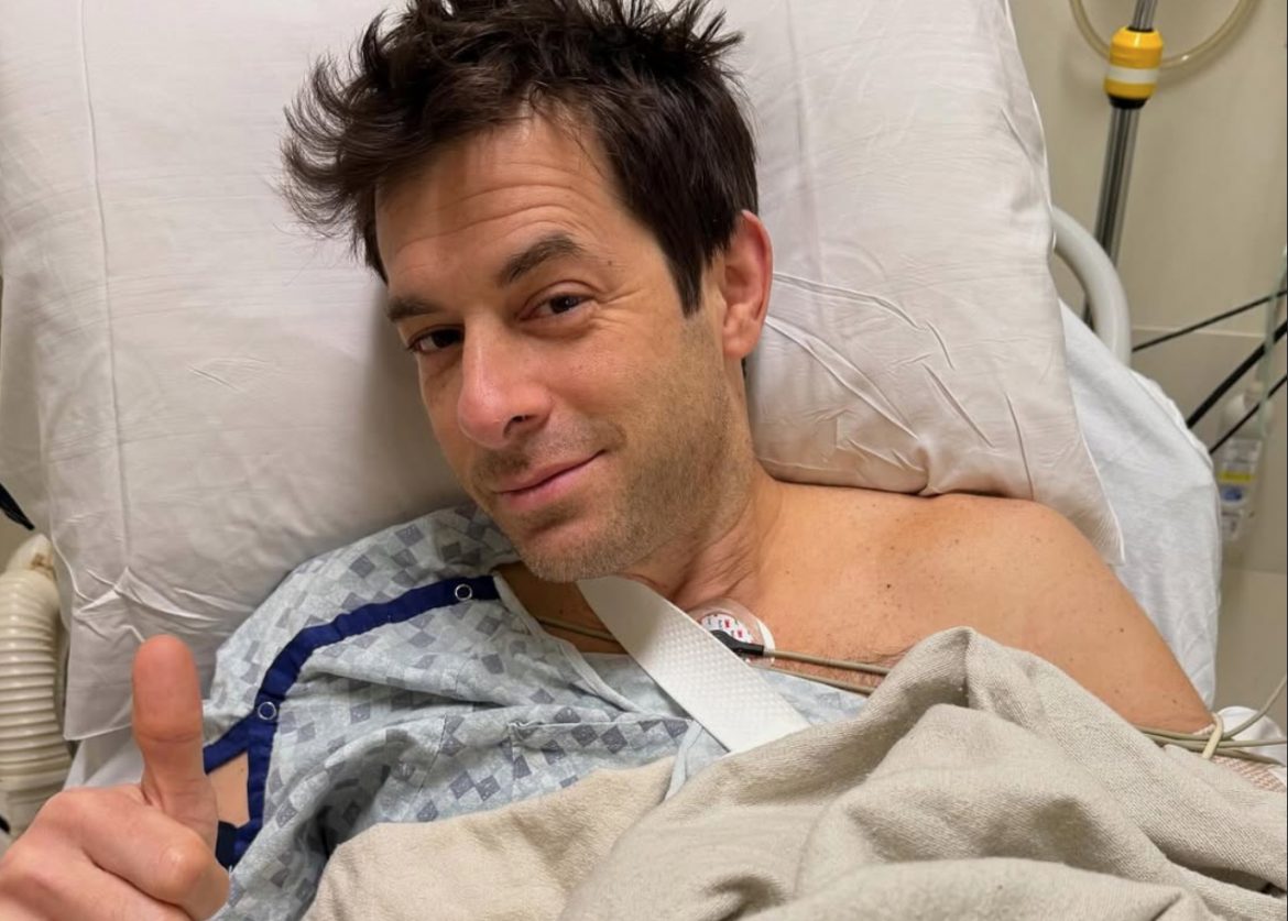 Mark Ronson trafił do szpitala po wypadku na scenie