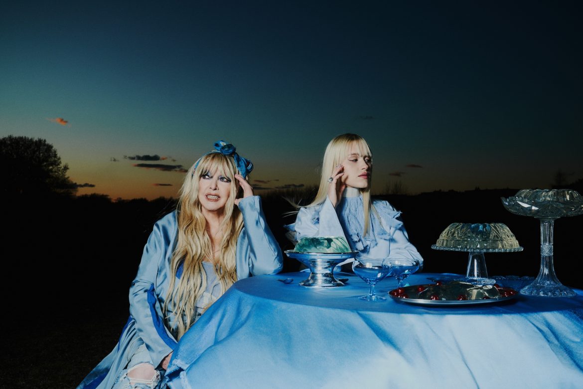 Maryla Rodowicz i bryska w klubowej wersji „Łza na rzęsie (Mi się trzęsie)”