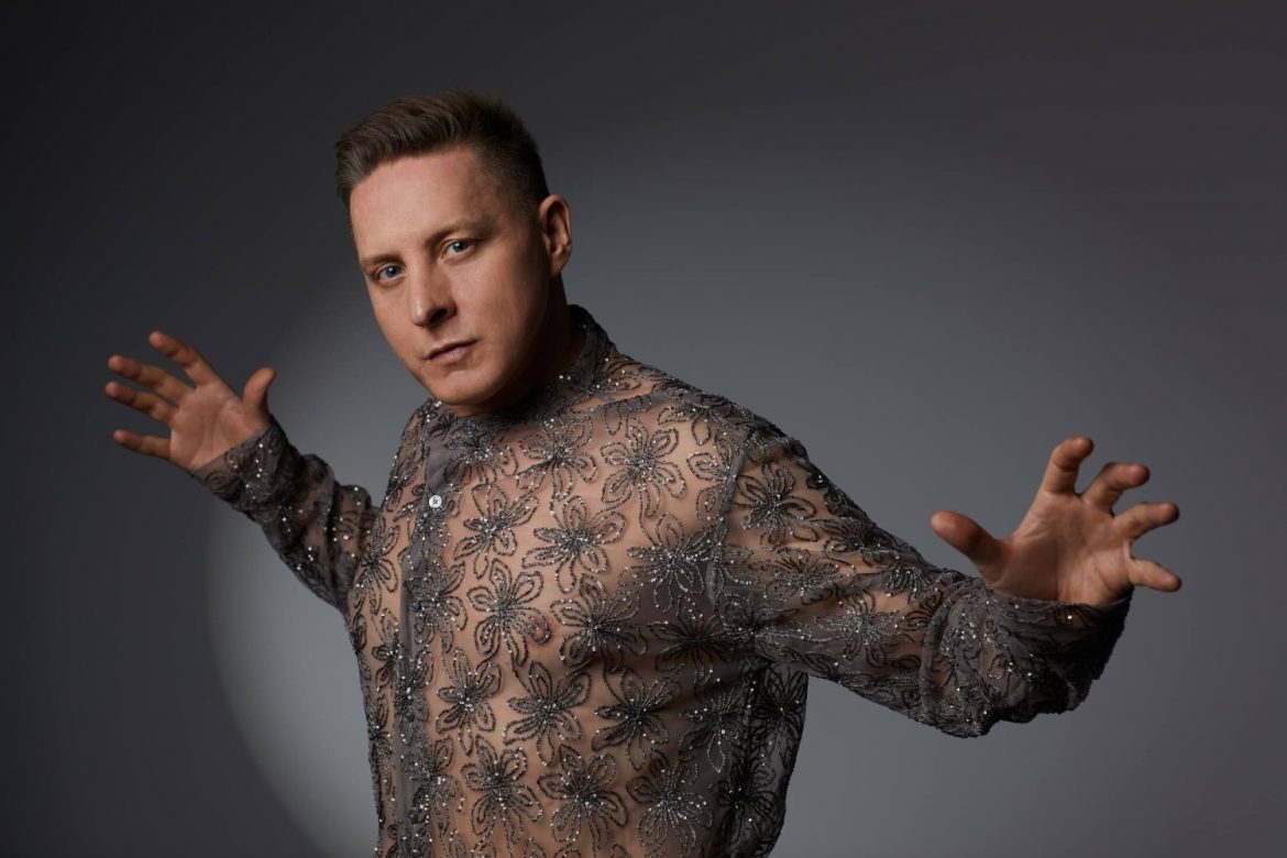 Luźny, wiosenny apel Antka Smykiewicza