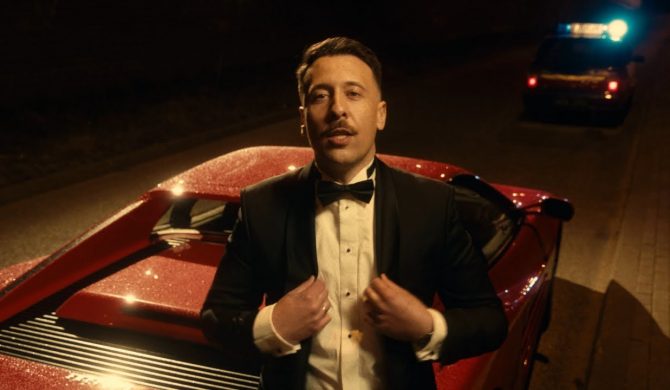 Avi: „Bywało w kratkę, ale zmieniłem deseń”