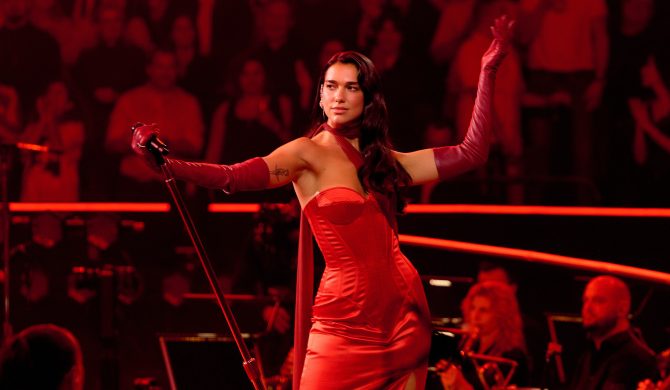 Dua Lipa oddaje hołd Aerosmith w Bostonie z coverem „I Don’t Want To Miss A Thing”