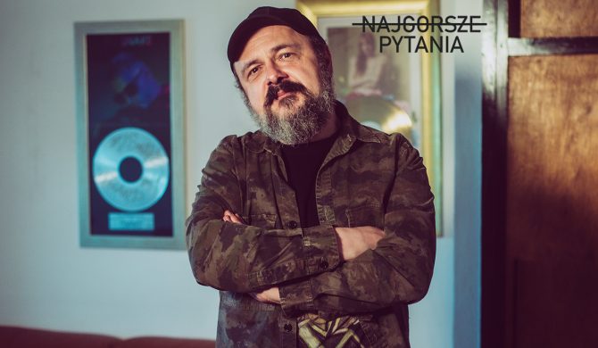 „Zrobiłem sobie detox od polityki” – Arek Jakubik gościem cyklu Najgorsze Pytania