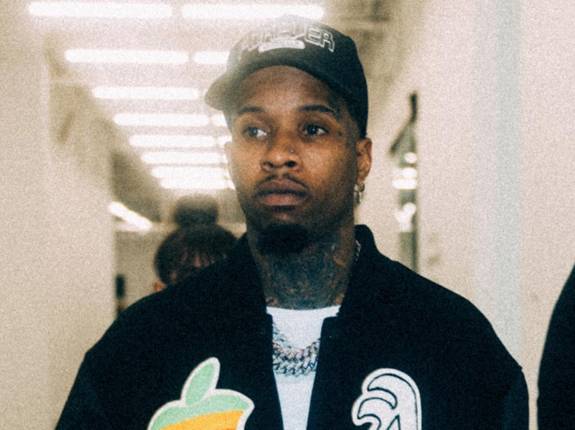 Tory Lanez wraca do zdrowia po brutalnym ataku nożownika w więzieniu – został dźgnięty 14 razy
