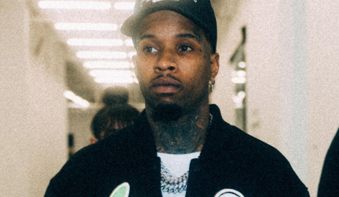 Tory Lanez wraca do zdrowia po brutalnym ataku nożownika w więzieniu – został dźgnięty 14 razy