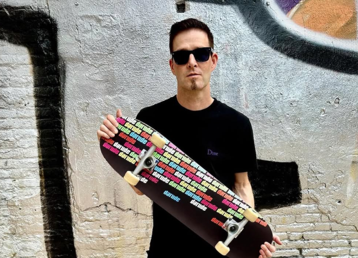 Cała Finlandia zagrała trance’owy przebój. Rozgłośnie radiowe, szkoły i centra handlowe połączyły siły