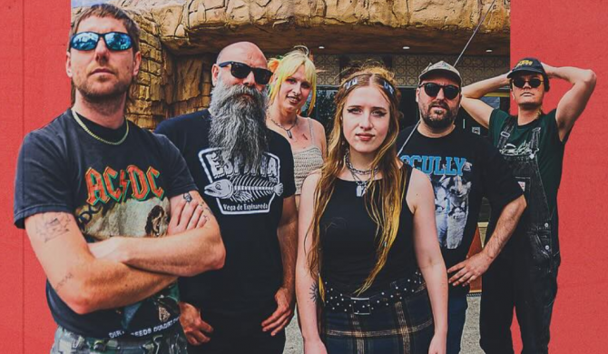 Australijski punkowy zespół Private Function wydał winyl pachnący jak… wagina Gwyneth Paltrow