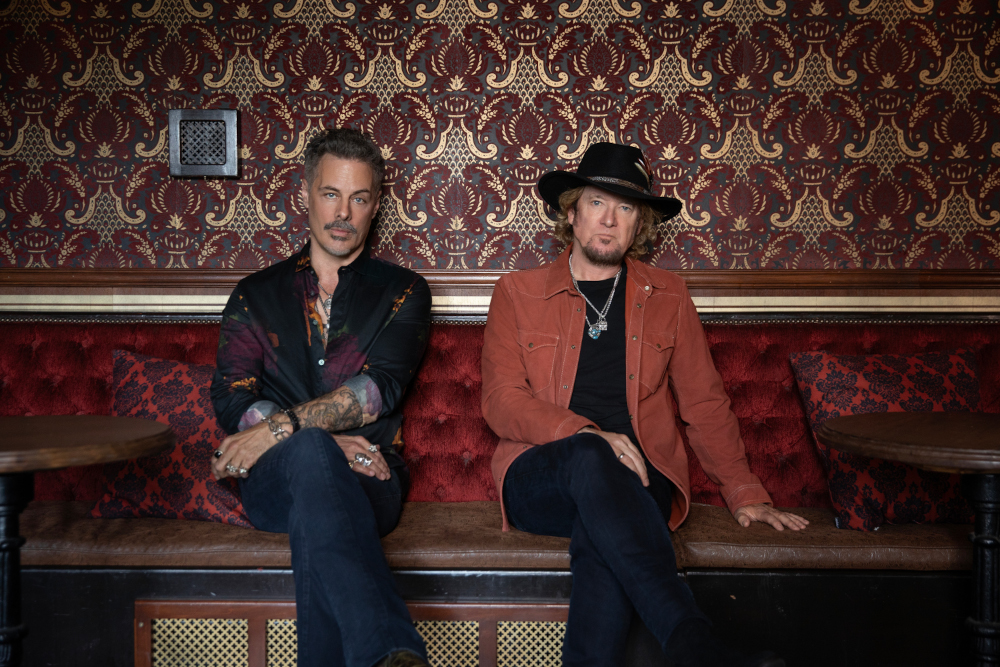 Adrian Smith i Richie Kotzen przyjadą do Polski