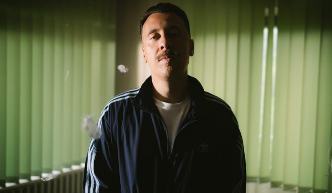 Avi: „Wszystko drożeje, od chleba aż do ćwiartek”