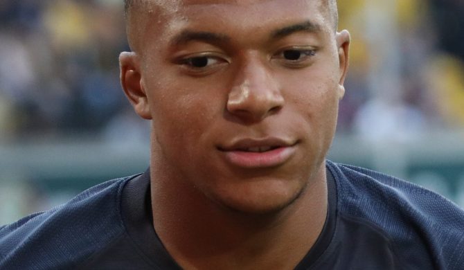 Czołowy francuski raper szantażuje Kyliana Mbappé