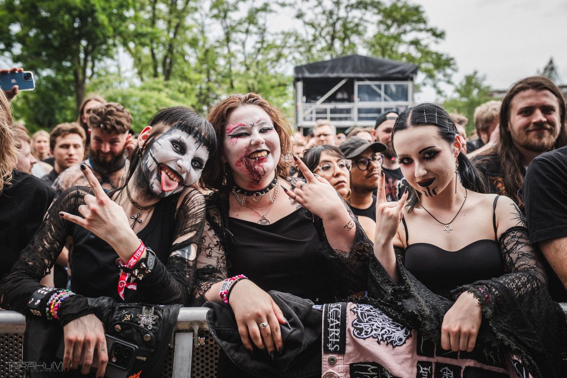 Ruszył Mystic Festival. Rozgrzewkowy dzień na zdjęciach