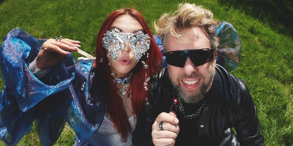 Red Lips wracają z letnim przebojem