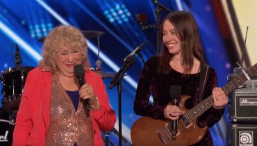 America’s Got Talent: Simon Cowell przerywa występ babci i daje szansę wnuczce