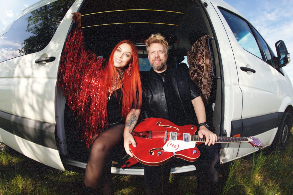 Ruda z Red Lips urodziła. Poznaliśmy imię pociechy