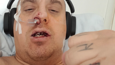 Żurom po opuszczeniu więzienia: książka i serial na horyzoncie