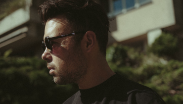 Steez83 po raz pierwszy stworzył pełną ścieżkę dźwiękową do filmu fabularnego. W pierwszym singlu Ralph Kaminski