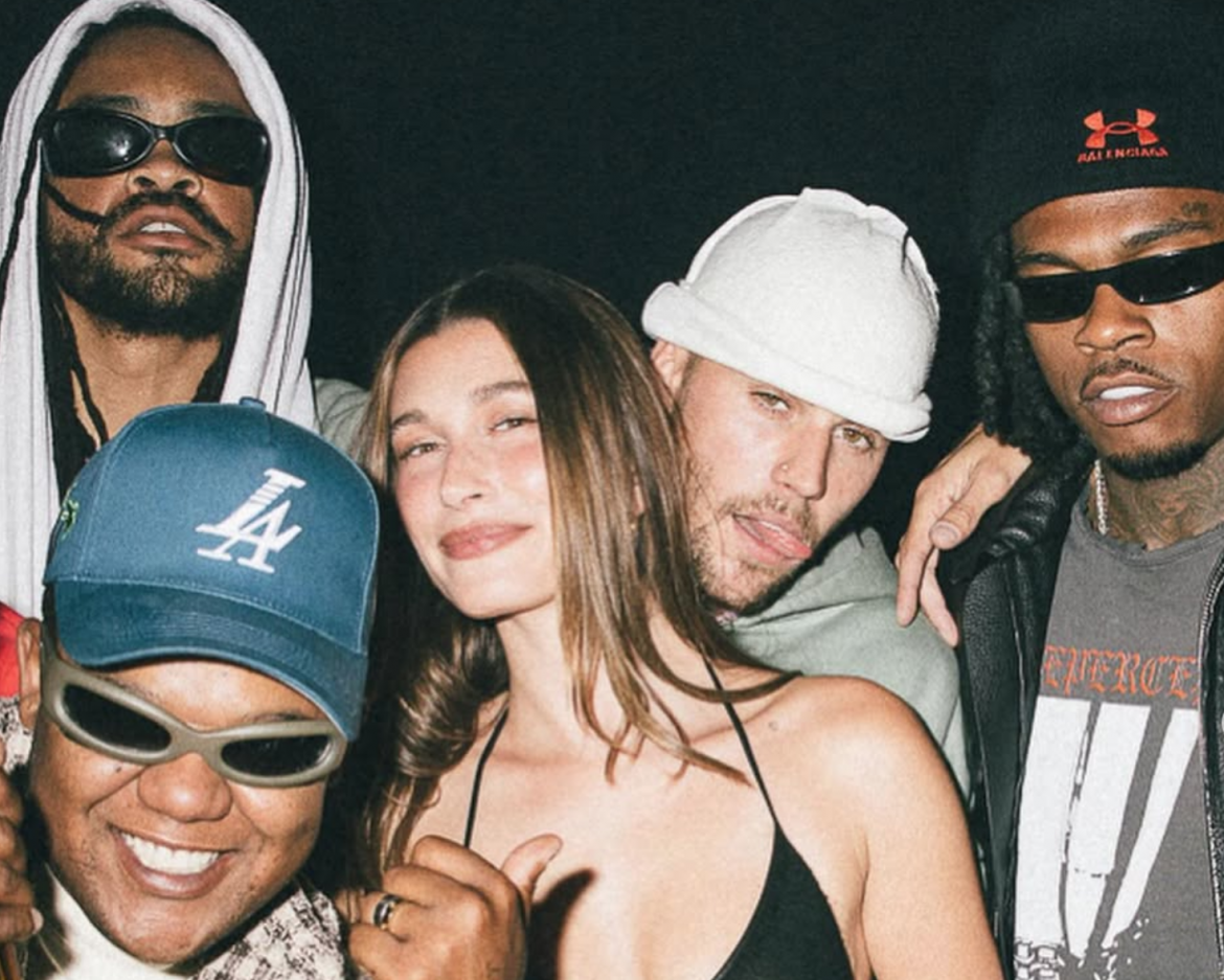 Justin i Hailey Bieber namiętnie całują się na imprezie z okazji premiery „SWAG”